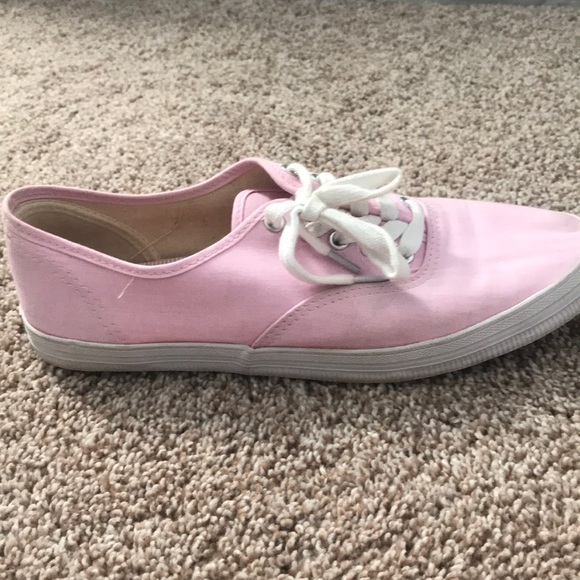 Pink American eagle hardly worn shoes - Picture 2 of 2